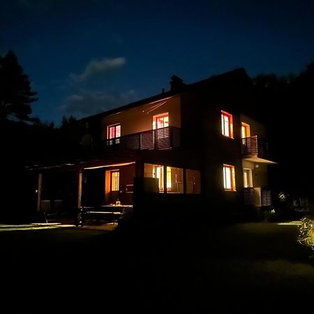 Ferienhaus Im Wald Edelschrott 外观 照片