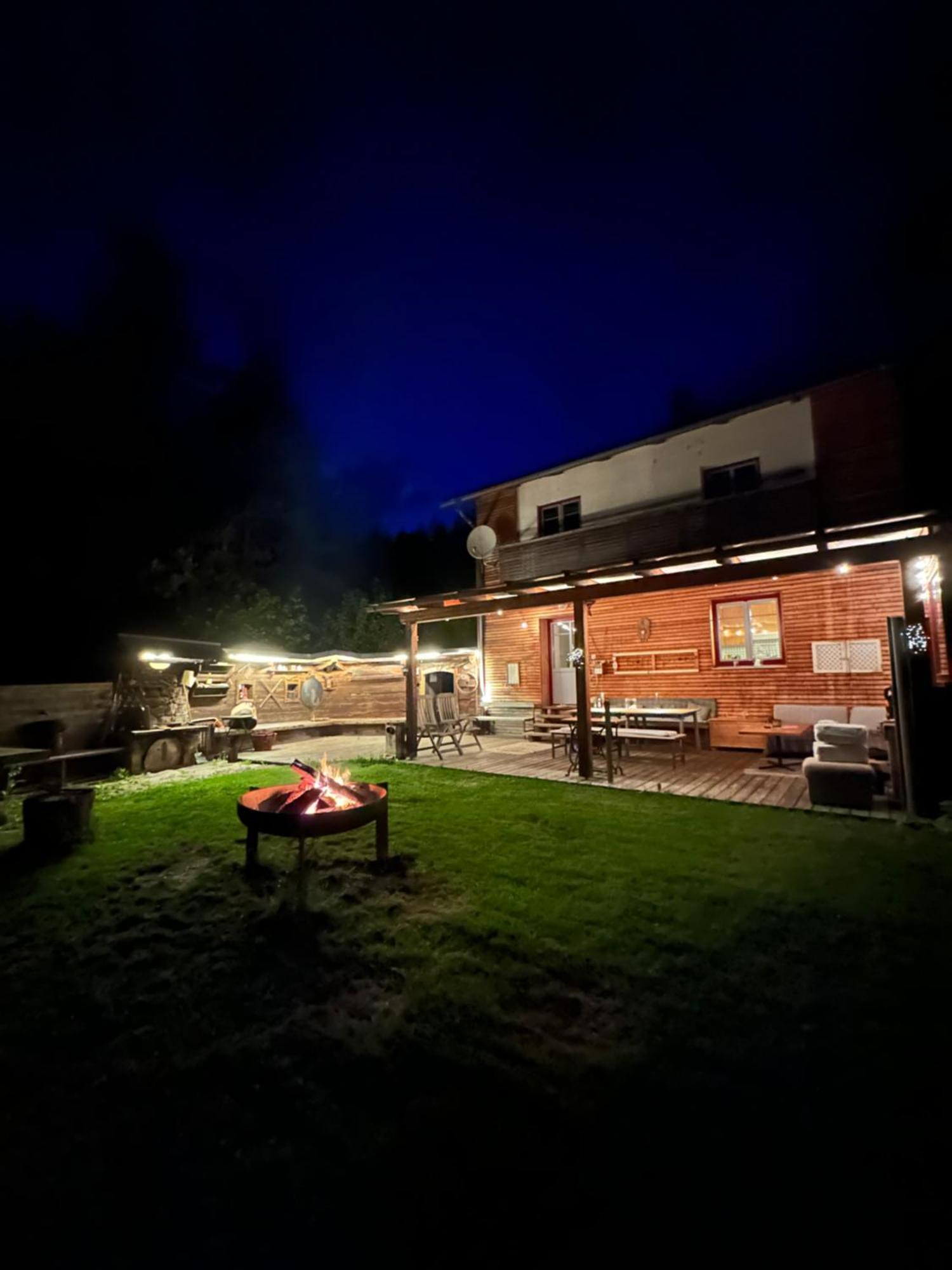 Ferienhaus Im Wald Edelschrott 外观 照片