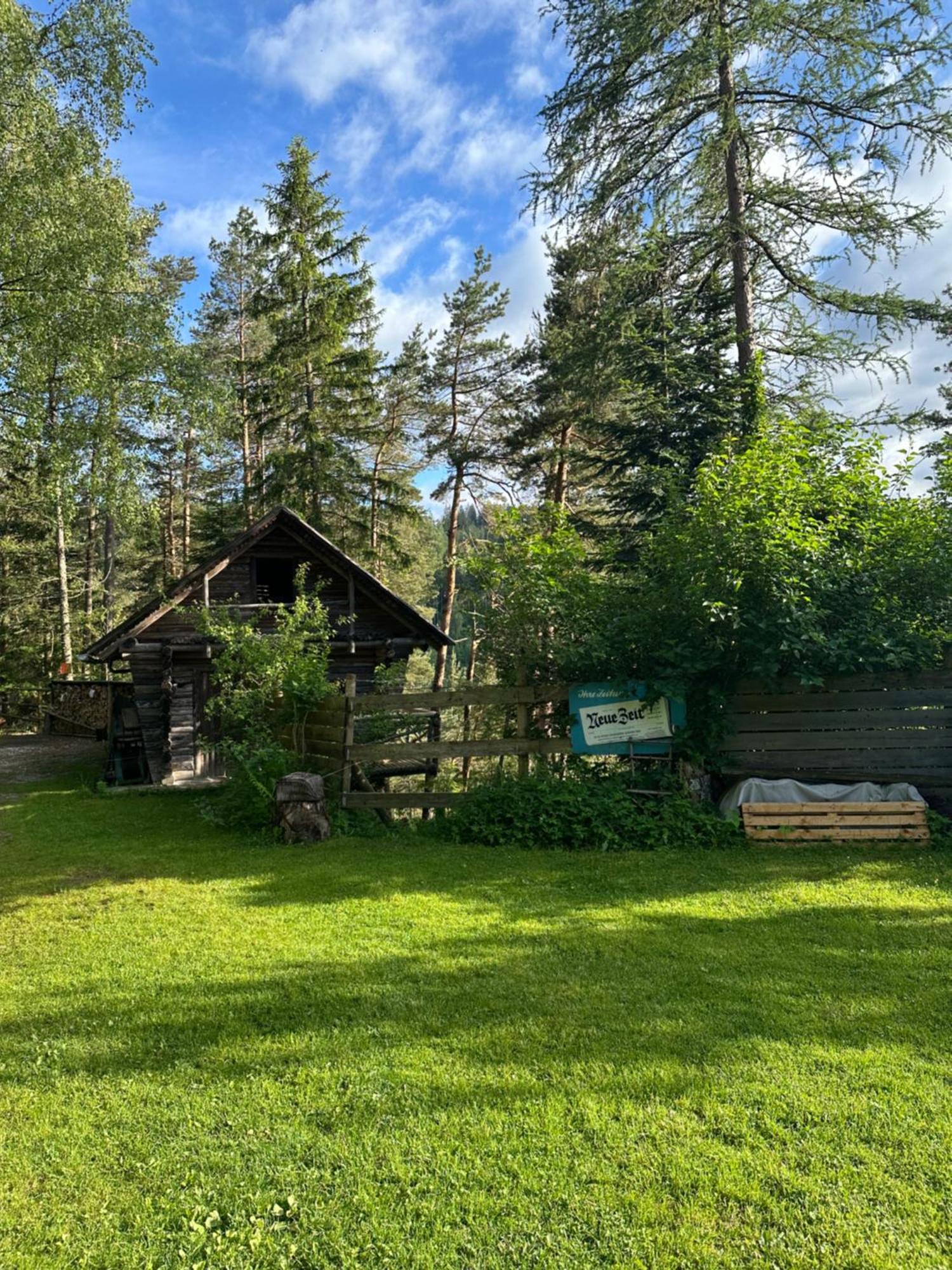 Ferienhaus Im Wald Edelschrott 外观 照片